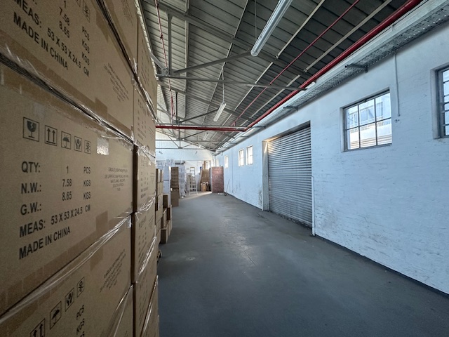 To Let commercial Property for Rent in Maitland Western Cape